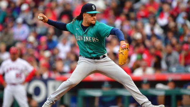 Luis Castillo.